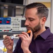 Mark Rentschler holding Endoculus device